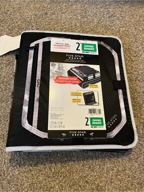 NWT Five Star Mead 2 inch Black Zipper Binder